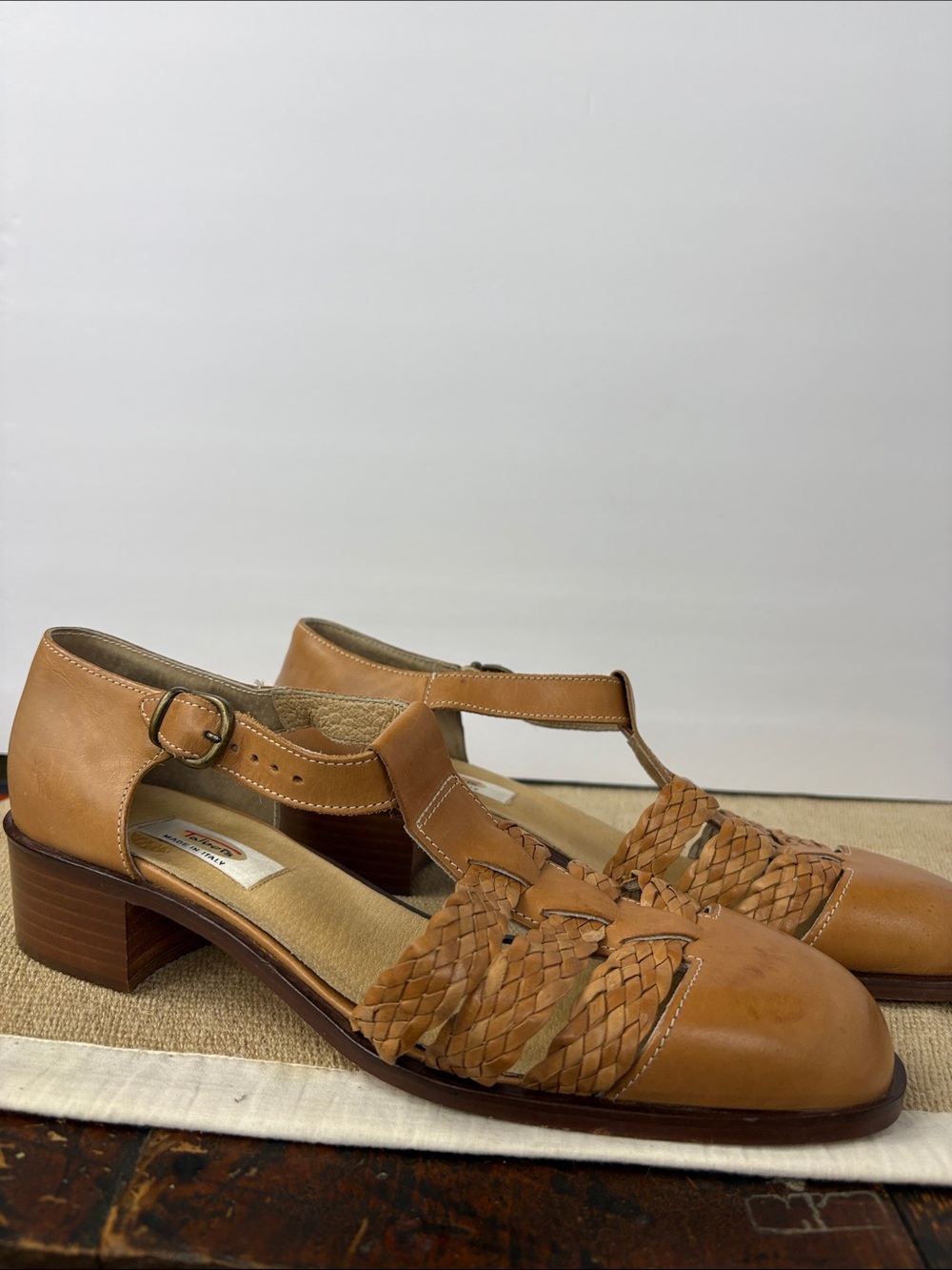 Talbots Vintage Tan Braided Leather Mary Jane Heels Size 10 - Picture 13 of 13